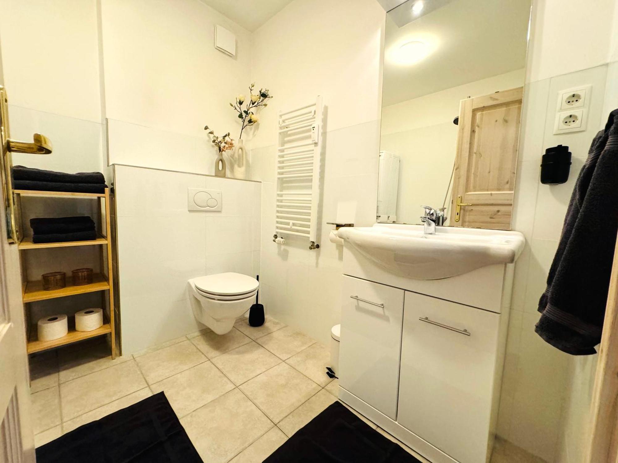 Superhosts Zentrum - Parkplatz - Badewanne - Netflix - Kaffee Bremen Exterior photo